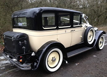 1928 Locomobile Sedan